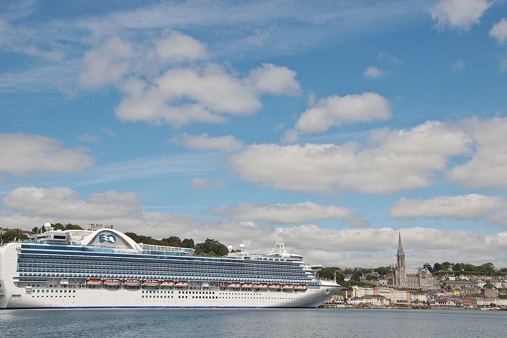 Commodore Hotel Cobh Dış mekan fotoğraf